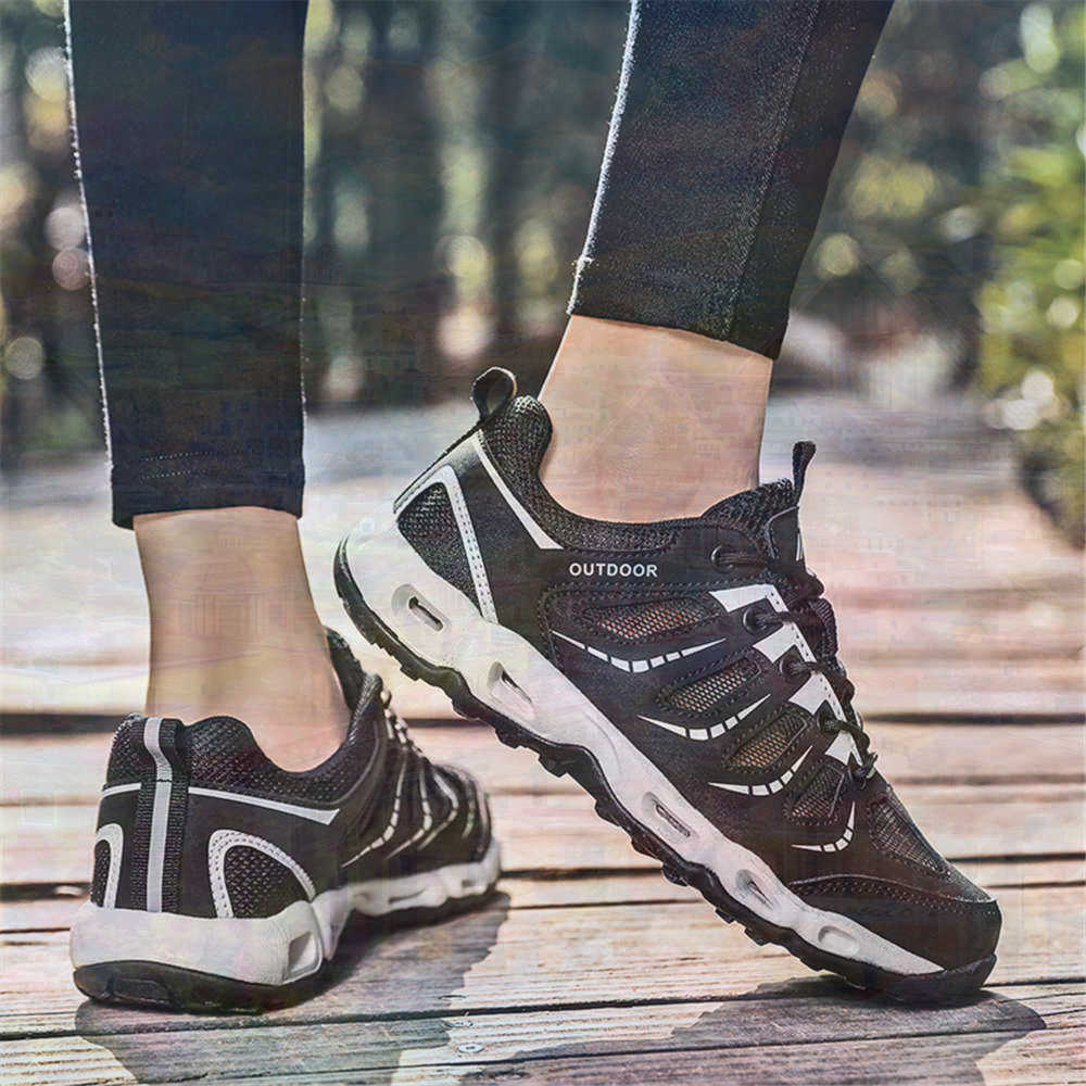 Sumer Round Tip Silver Sneaker - Men Formal Wear Pink ulasan dan harga